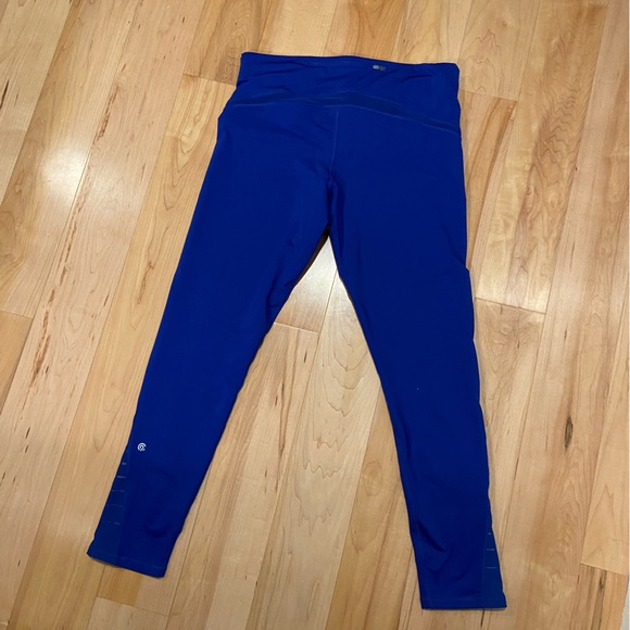 Never Worn Champion XXL Women’s Leggings NWOT - Picture 6 of 6